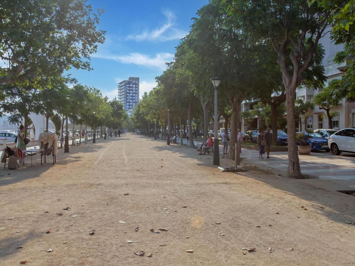 Belvilla By Oyo Modern Apartment In Palamos Luaran gambar